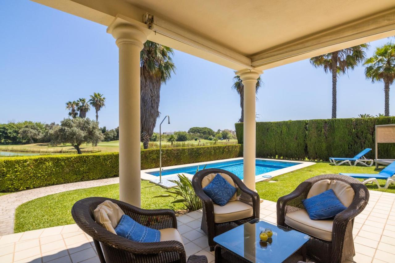 Villa Lujo Olivanova Golf Met Zewnętrze zdjęcie